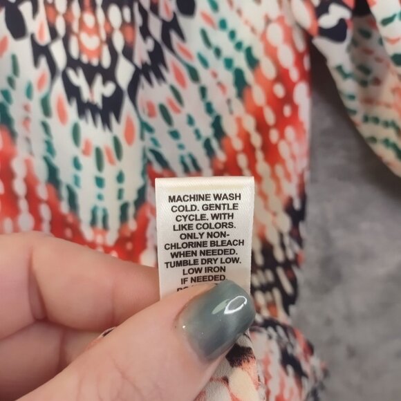 Cato Woman Plus Abstract Button Top 18/20W Multicolor Boho Artsy Lightweight Top - Picture 6 of 12